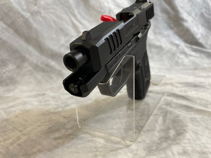 #3084-•-ruger-max-9,-9mm-pistol,-sn:-350263239-image-9