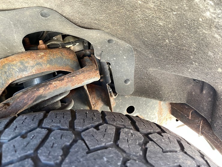 2016-ford-f150-image-38