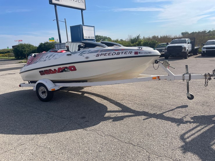 #1612-•-1998-sea-doo-jet-boat-(no-title)-(of)-image-4