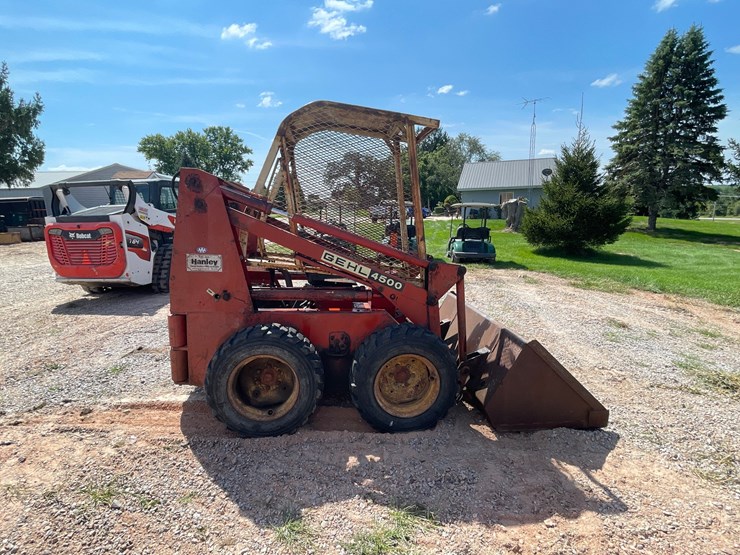 gehl-4500-image-4
