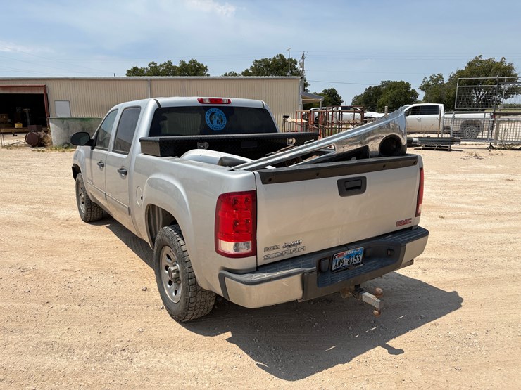 2010-gmc-sierra-1500-image-5