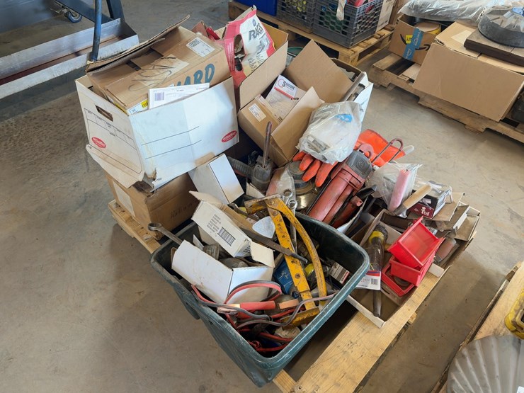 quantity-of-assorted-tools-image-1