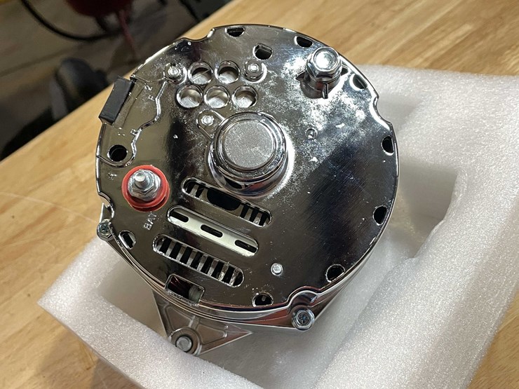 #8577-•-chrome-12vdc-alternator-(pr12)-image-7