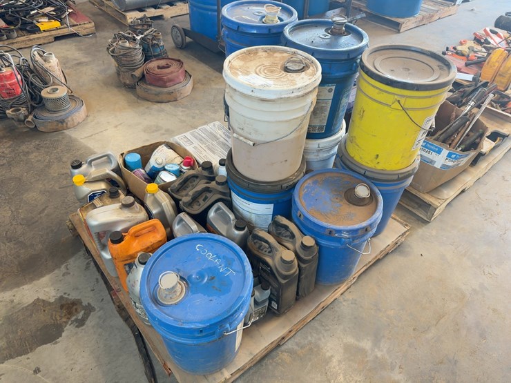 quantity-of-assorted-oils-image-4