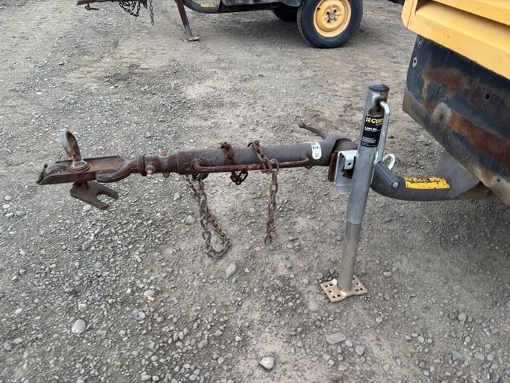 2002-atlas-copco-xas66-image-7