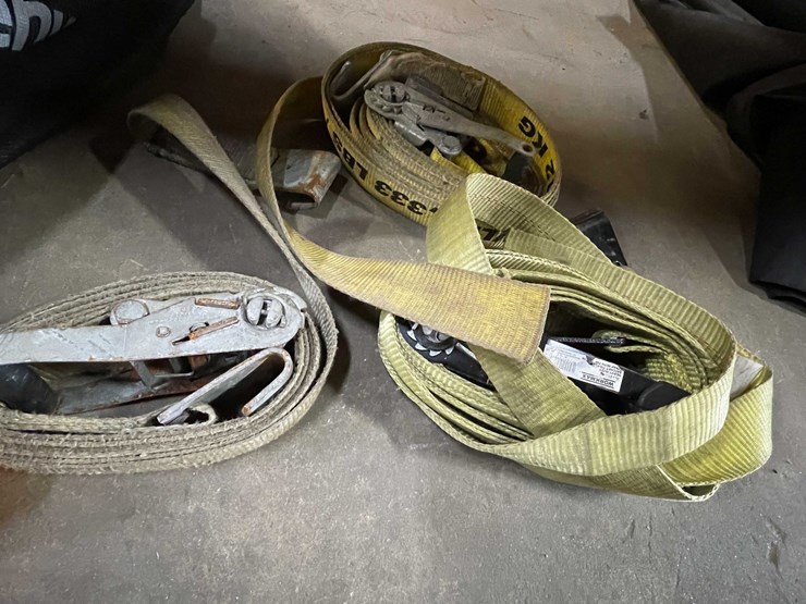 #8579-•-(3)-used-heavy-duty-ratchet-straps-(pr13)-image-1