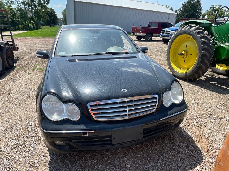 #1142-•-2007-mercedes-benz-c280-sedan,-(no-title)-image-2
