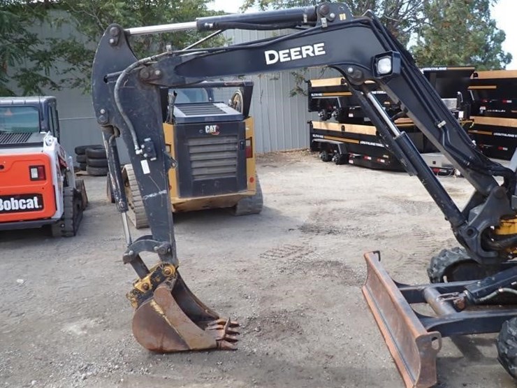 2023-deere-35g-image-5
