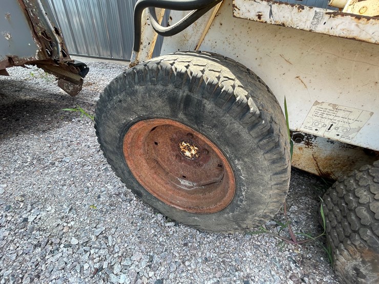 #2084-•-clark-m371-skid-loader-shell-image-11