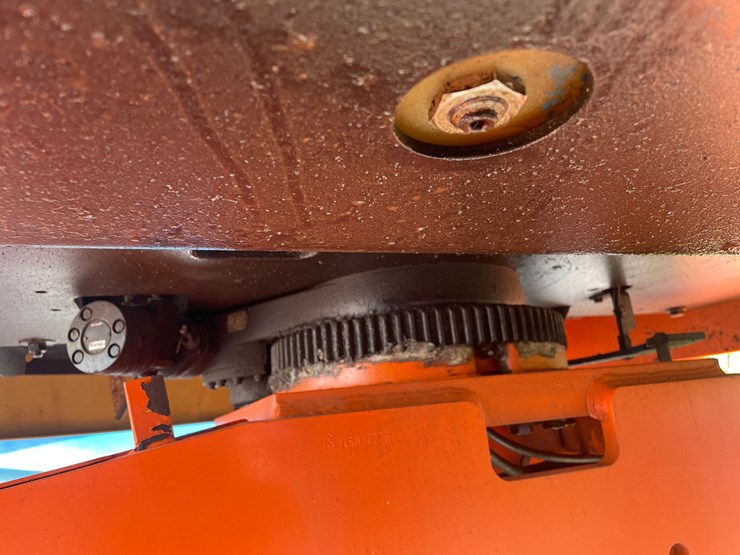 2014-jlg-450aj-image-26