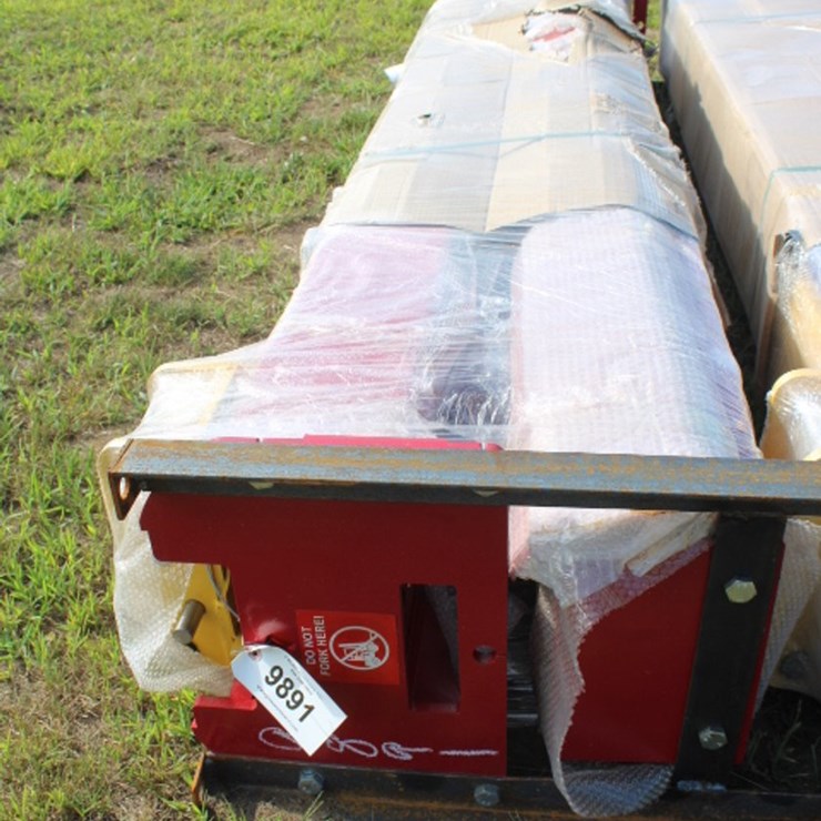 #9891 • Red 2 post car lift