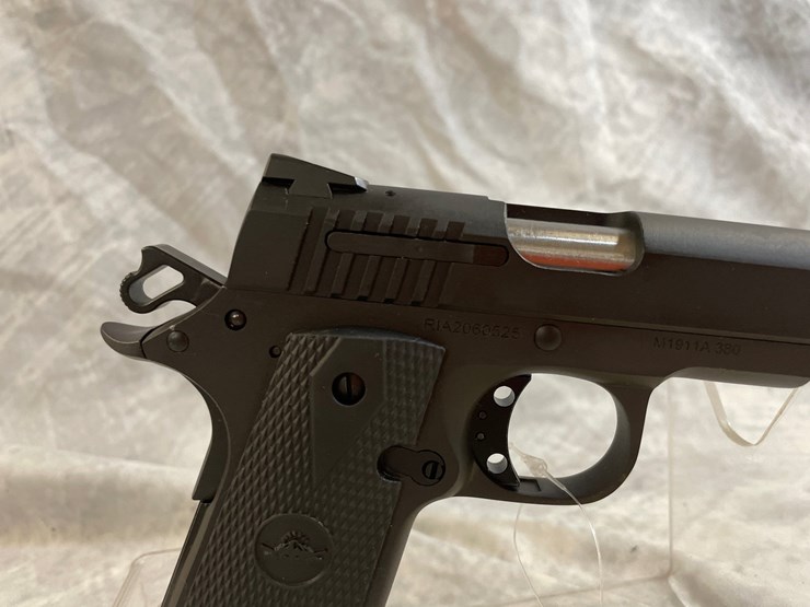 #3087-•-rock-island-armory-baby-rock,-380-acp-cal.-pistol,-sn:-ria2060525-image-4