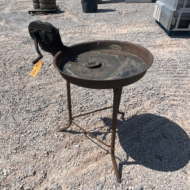 #2502 • Vintage Champion Forge Blower