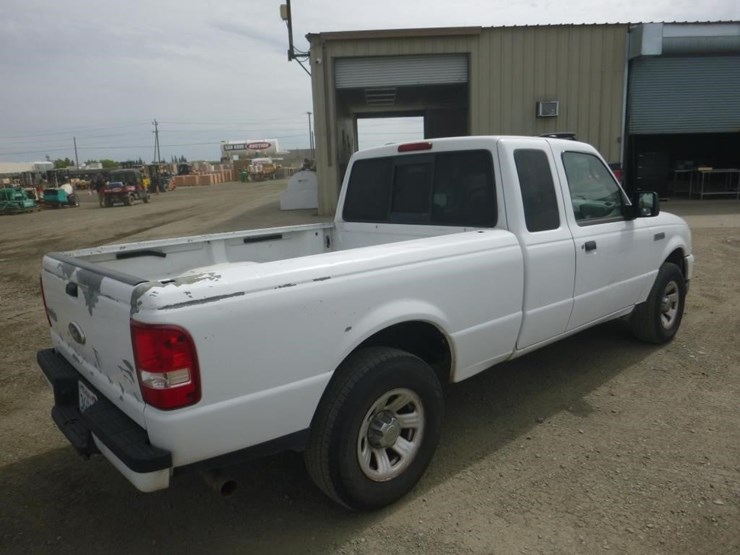 2010-ford-ranger-image-3