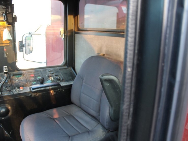 case-ih-1688-image-50