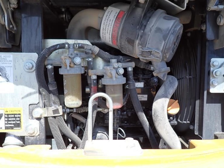 2021-deere-17g-image-19