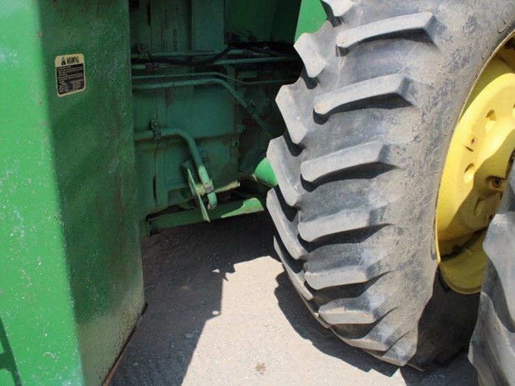 john-deere-8440-image-29