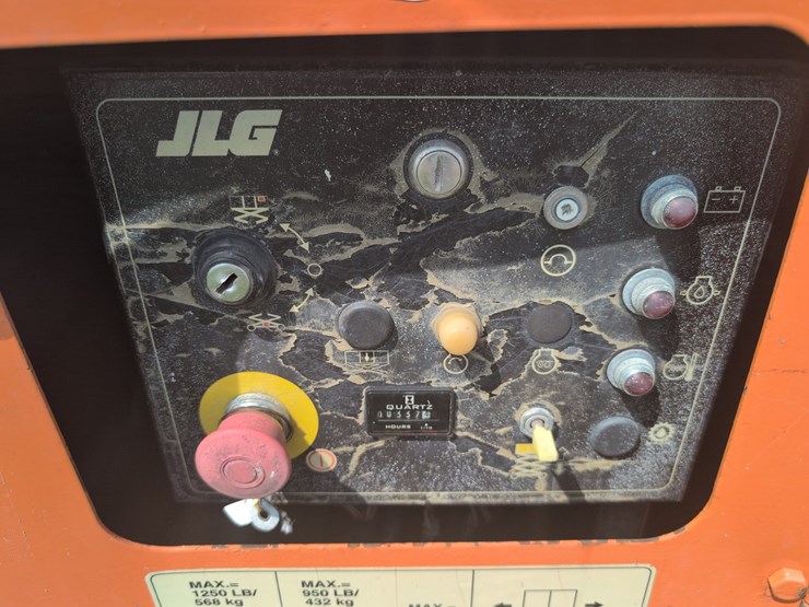 2025-jlg-260mrt-image-7