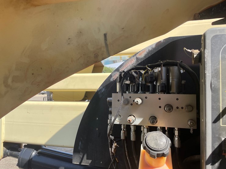 2014-jlg-450aj-image-19