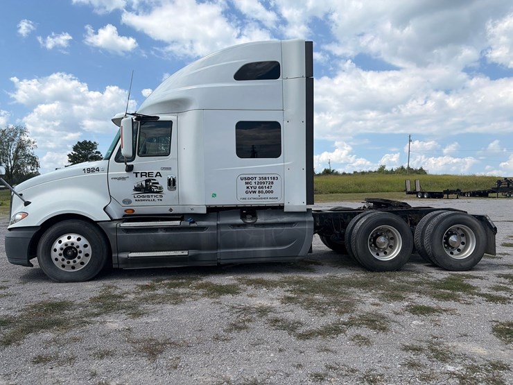 2014-international-prostar-image-3