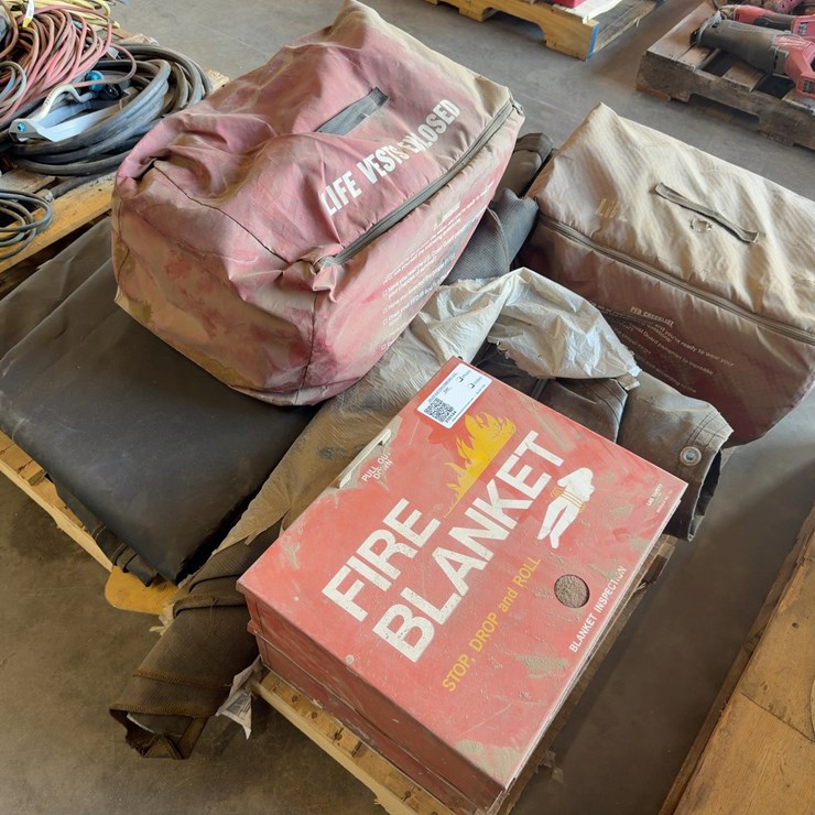 ASSORTED TRUCK BODY TARPS
