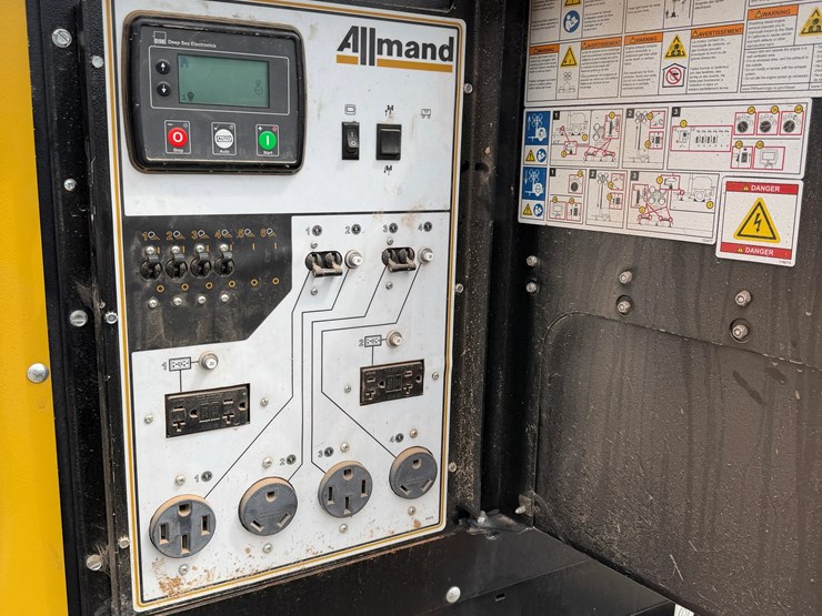 2024-allmand-bros-maxi-lite-image-12