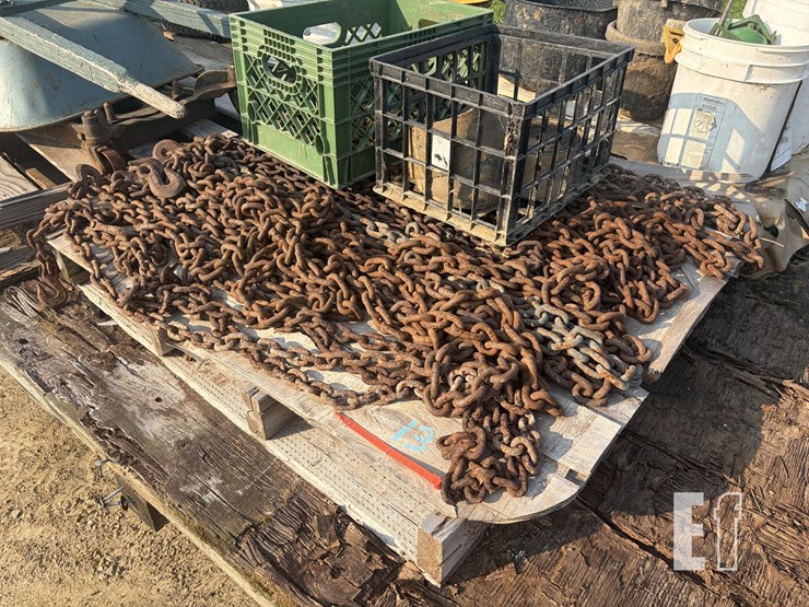 equipment-chains-image-1