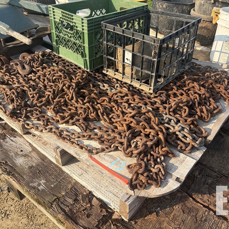 EQUIPMENT CHAINS