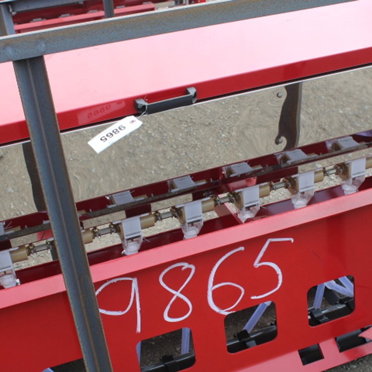 #9865 • Skid steer seeder