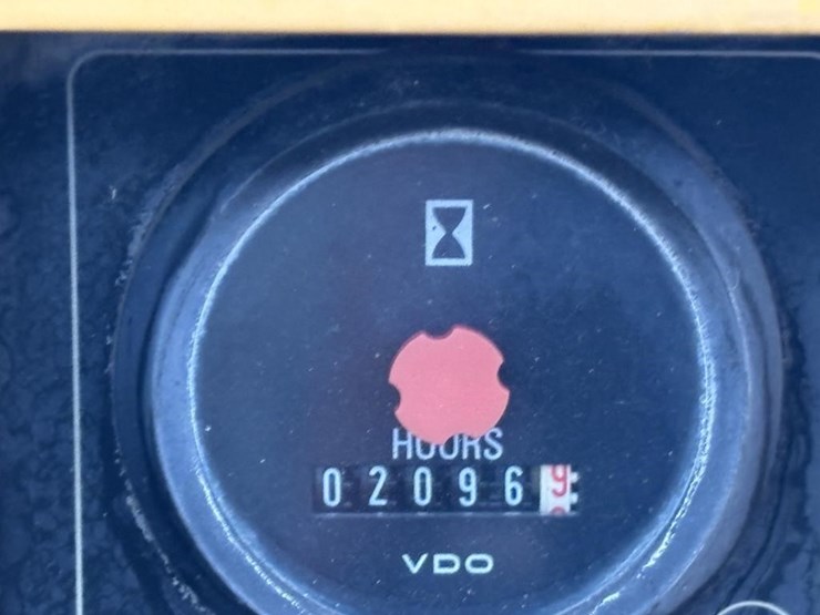 2003-atlas-copco-xas66-image-31