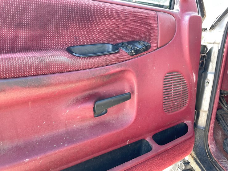 1994-dodge-ram-3500-image-33