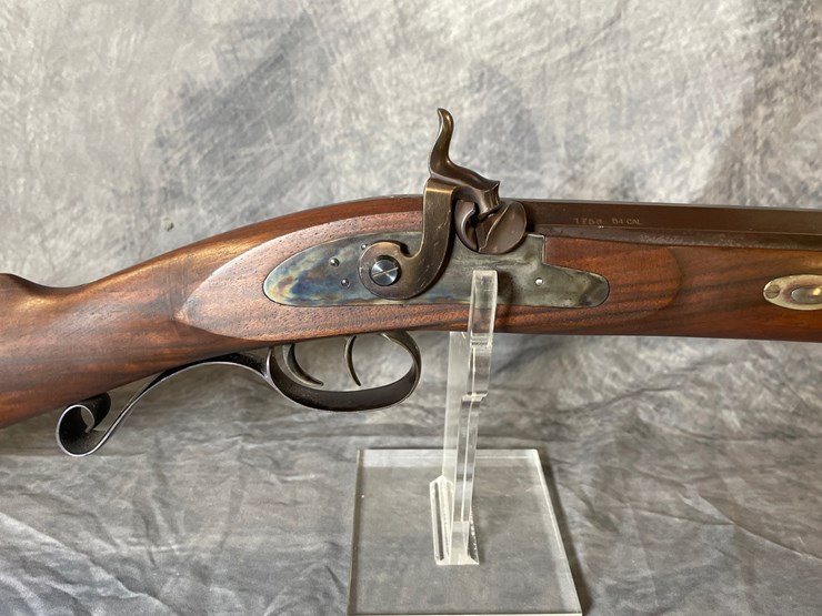 #3070-•-western-arms-corp.-uberti,-54-cal.-muzzleloader,-sn:-1758-image-4