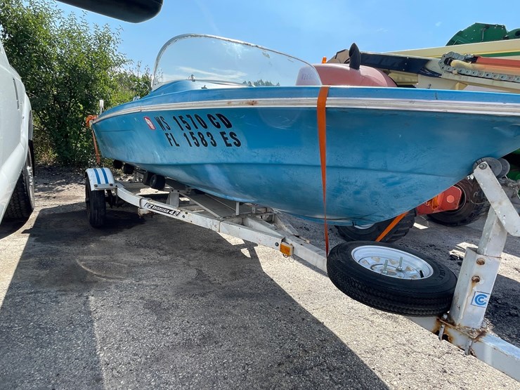 #1613-•-1958-hunter-14'-fiberglass-boat-(of)-image-4
