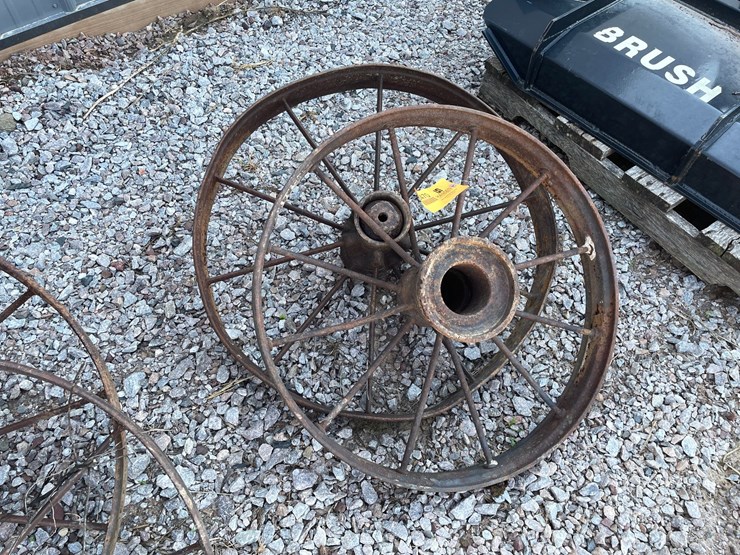 #2470-•-(2)-steel-wagon-wheels-image-2