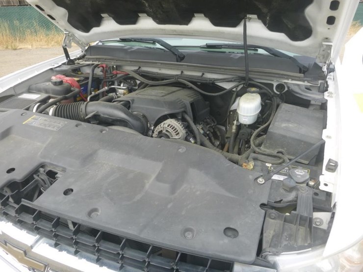 2007-chevrolet-2500-image-13