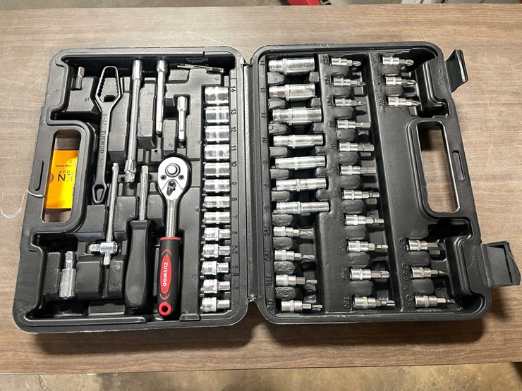 #8586-•-54-piece-socket-set-(cw)-image-1