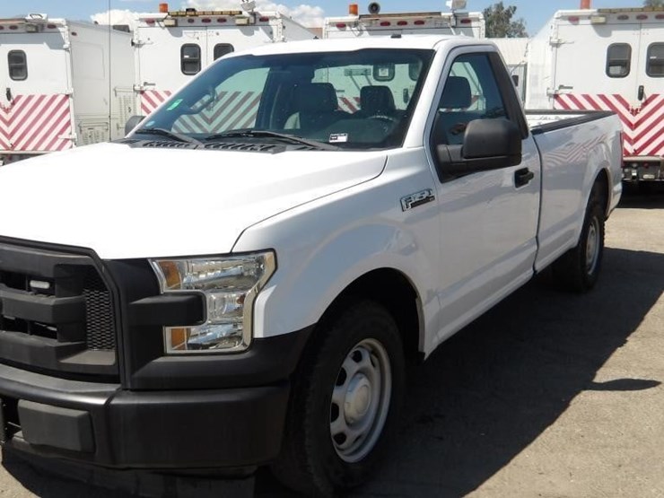 2017-ford-f150-image-1