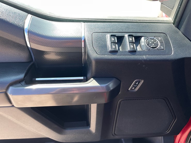 2016-ford-f150-image-14