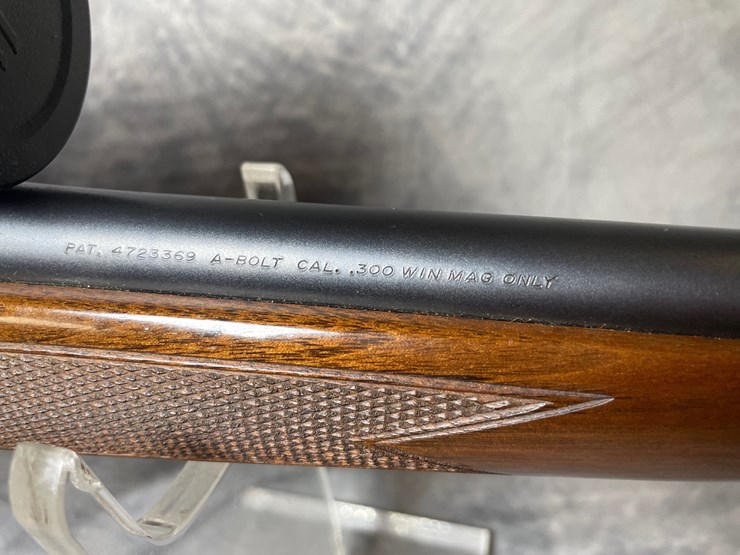 #3042-•-browning-a-bolt,-300-win.-mag.-cal.-rifle,-sn:-27707nz717-image-11