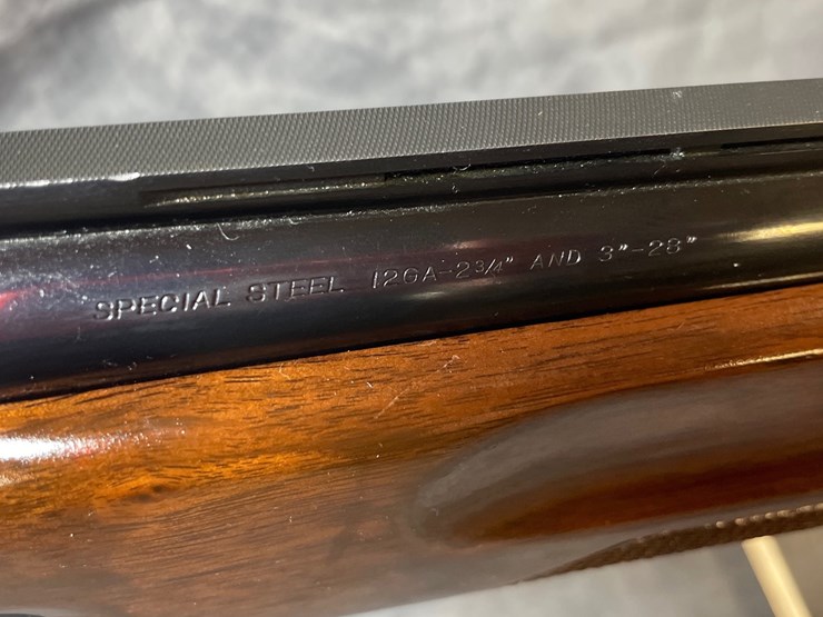 #3069-•-browning-citori,-12-ga.-shotgun,-sn:-02121pt153-image-12
