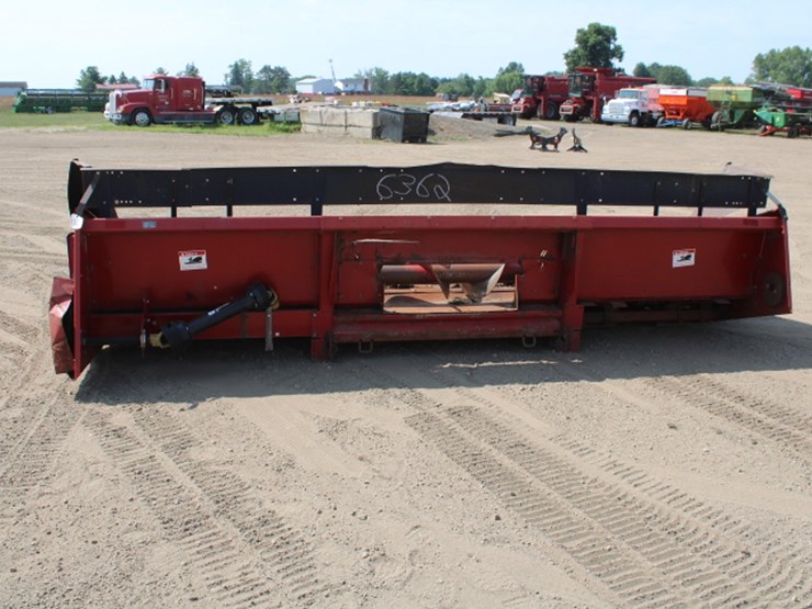 case-ih-1063-image-10