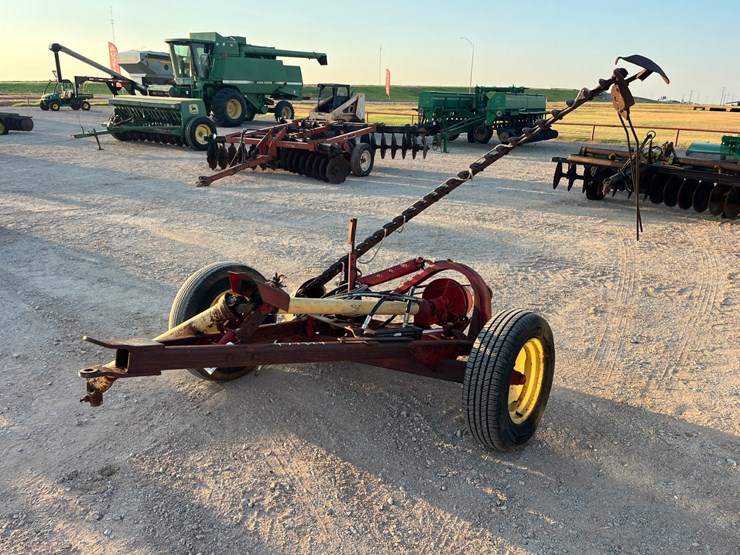 new-holland-455-image-3