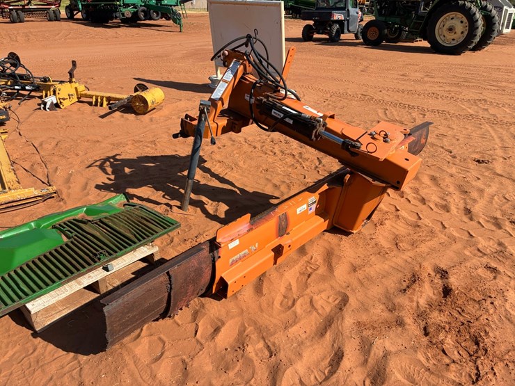 #t10036-•-woods-rb840-4-3pt-hydraulic-angle-blade-image-4