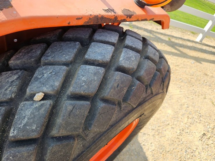 kubota-b8200-image-41