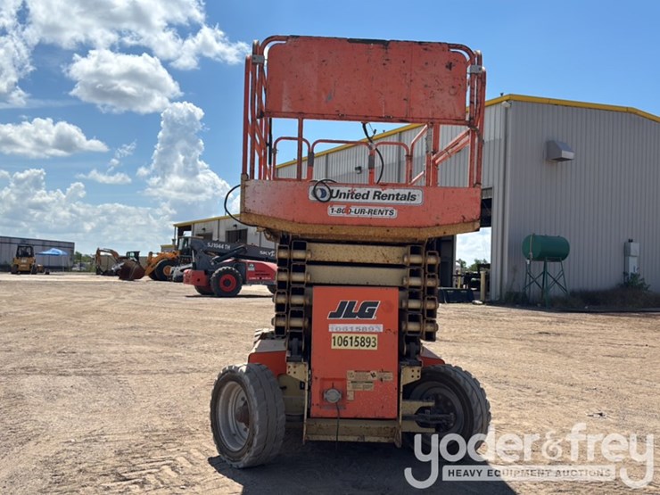 2017-jlg-4069le-image-8