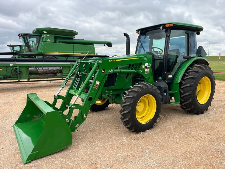 2022-john-deere-5100e-image-1