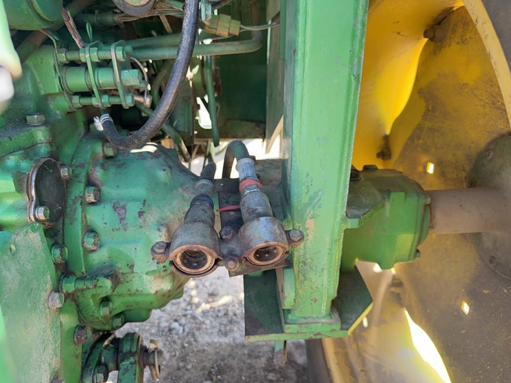 1992-john-deere-1070-image-7