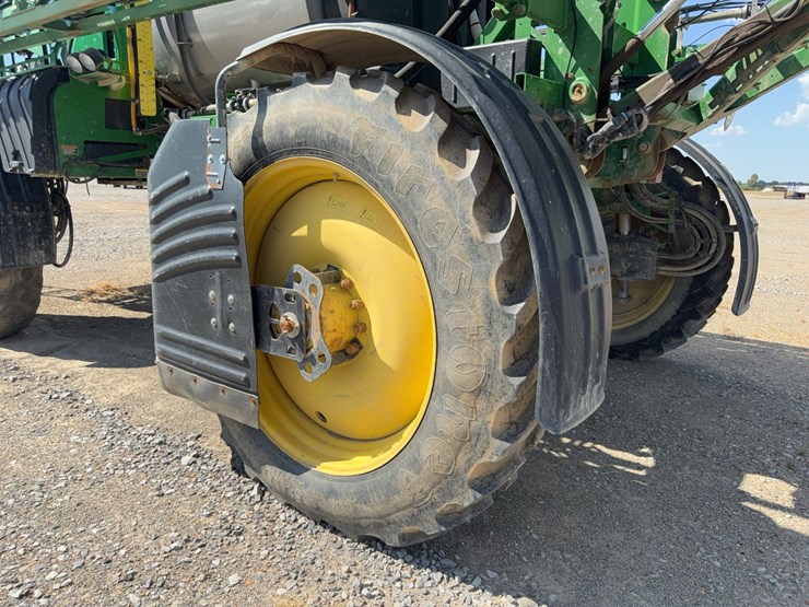 2016-john-deere-r4038-image-5