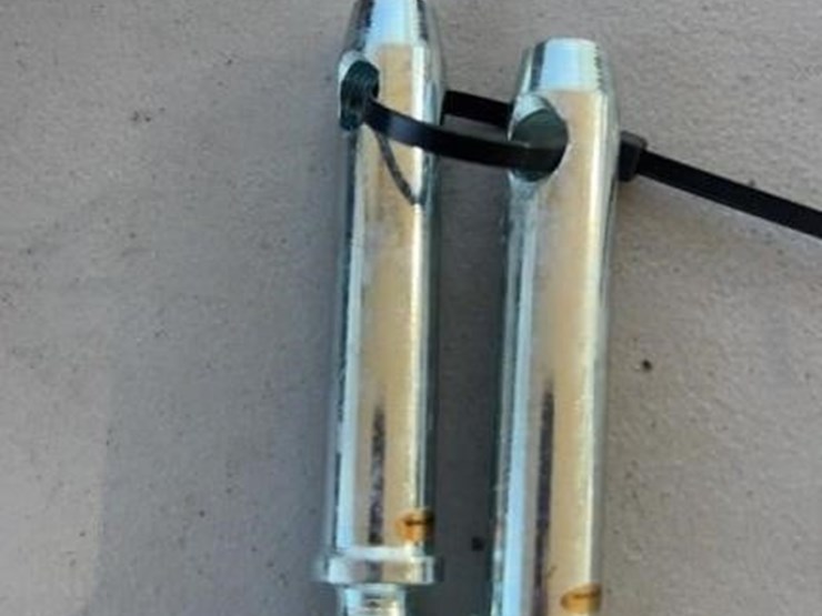 top-link-pins-2-count-image-1