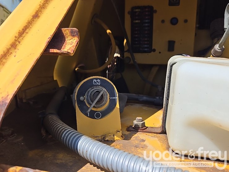 2007-caterpillar-d6n-xl-image-27